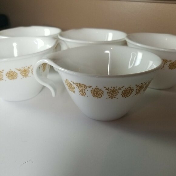Vintage Corelle Gold Butterfly Tea Cup & Saucer USA lot of 8: 3 saucers, 5 cups - Picture 5 of 5